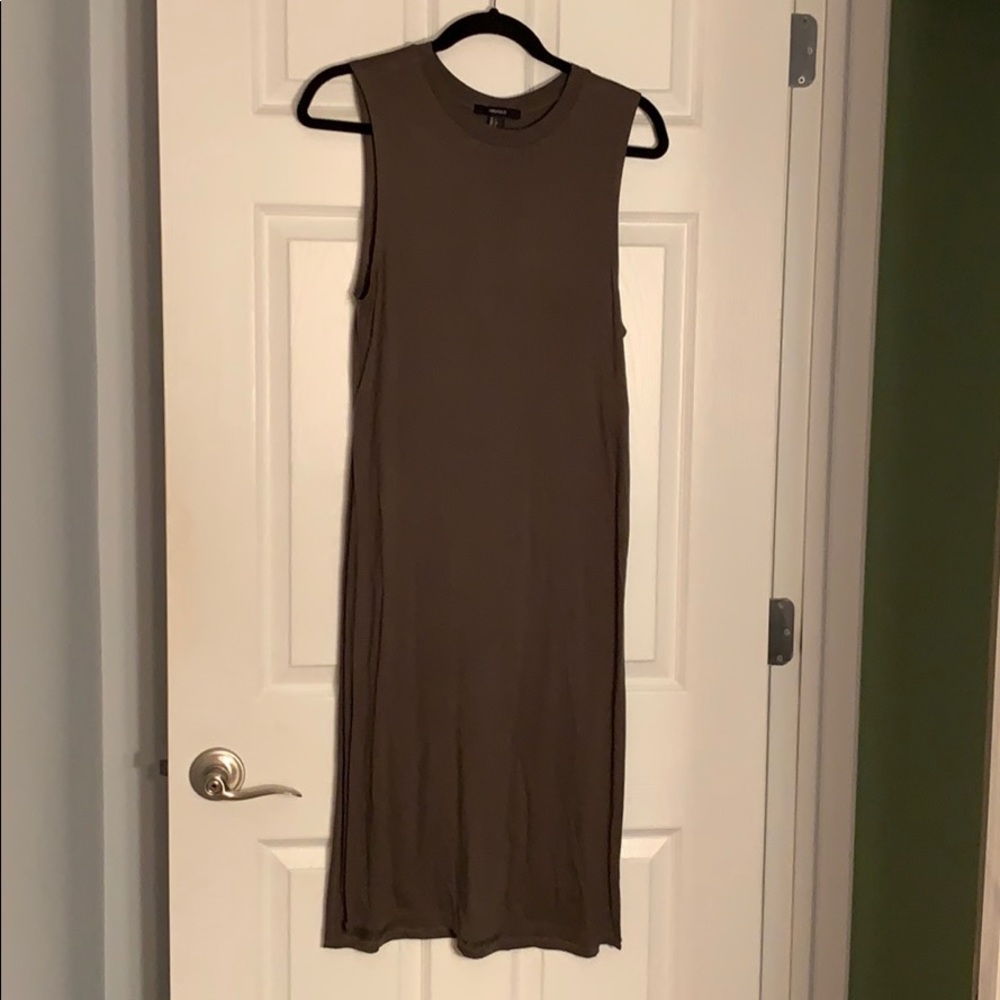 Sleeveless shirt perfect with shorts or jeans!